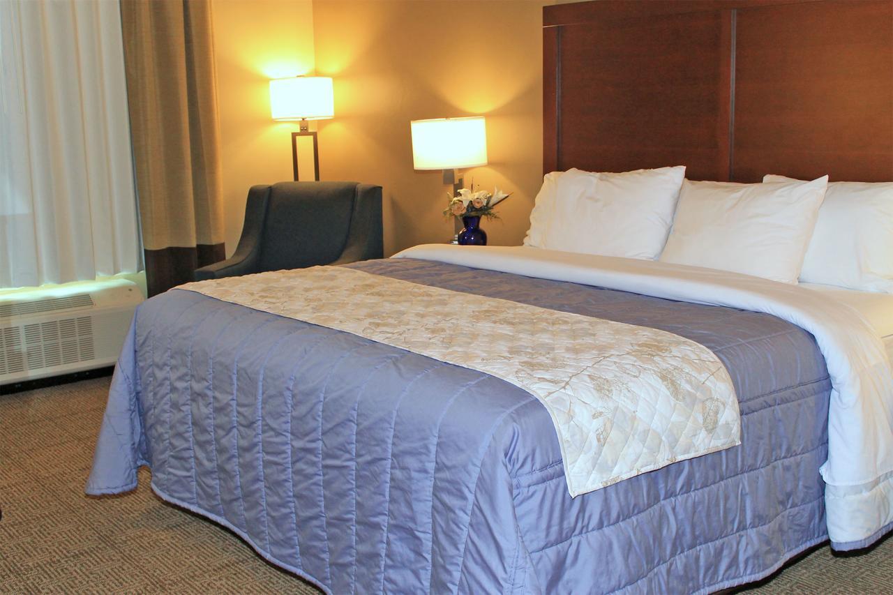 Heartland Inn And Suites Wheatland Kültér fotó