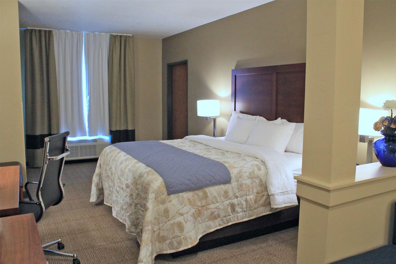 Heartland Inn And Suites Wheatland Kültér fotó