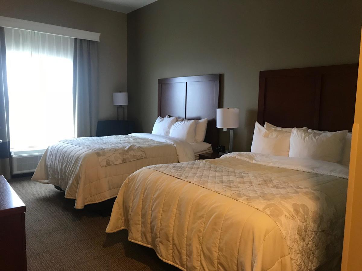 Heartland Inn And Suites Wheatland Kültér fotó