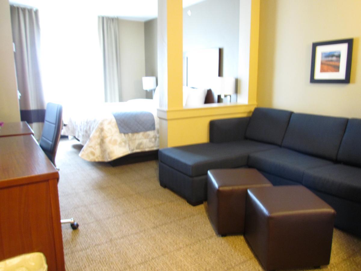 Heartland Inn And Suites Wheatland Kültér fotó